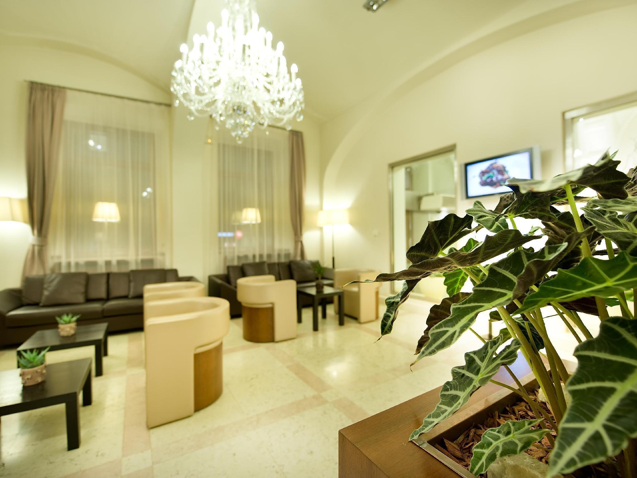 Hotel Maestro By Adrez Prague Ngoại thất bức ảnh